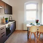 דירה Work & In *